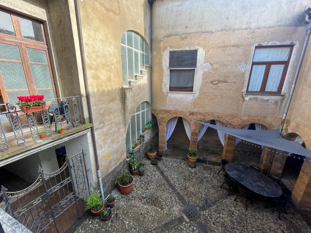 Orvieto: Spacious 3Br 3Ba Apartment With Balcony & Patio Bagian luar foto