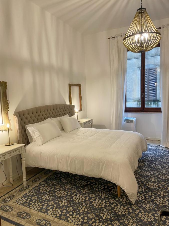 Orvieto: Spacious 3Br 3Ba Apartment With Balcony & Patio Bagian luar foto