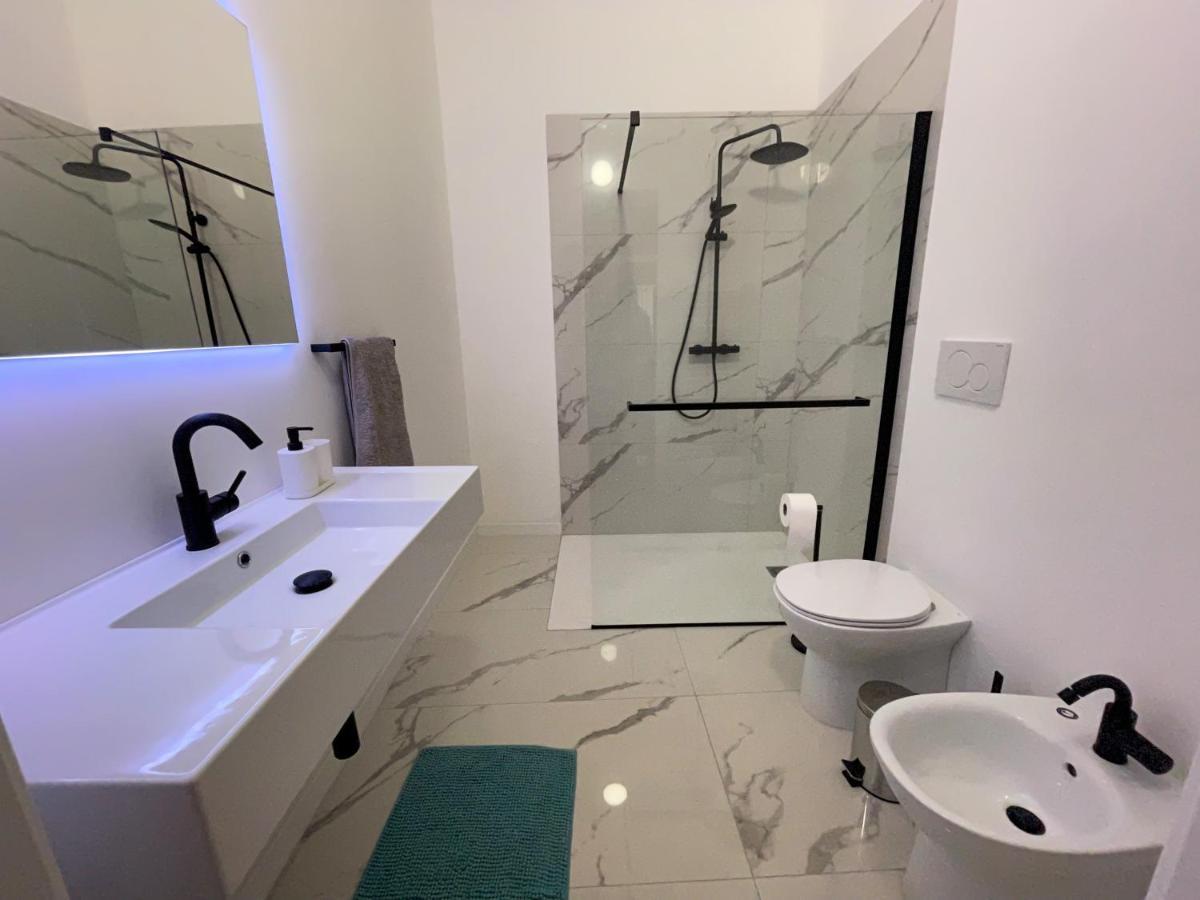 Orvieto: Spacious 3Br 3Ba Apartment With Balcony & Patio Bagian luar foto
